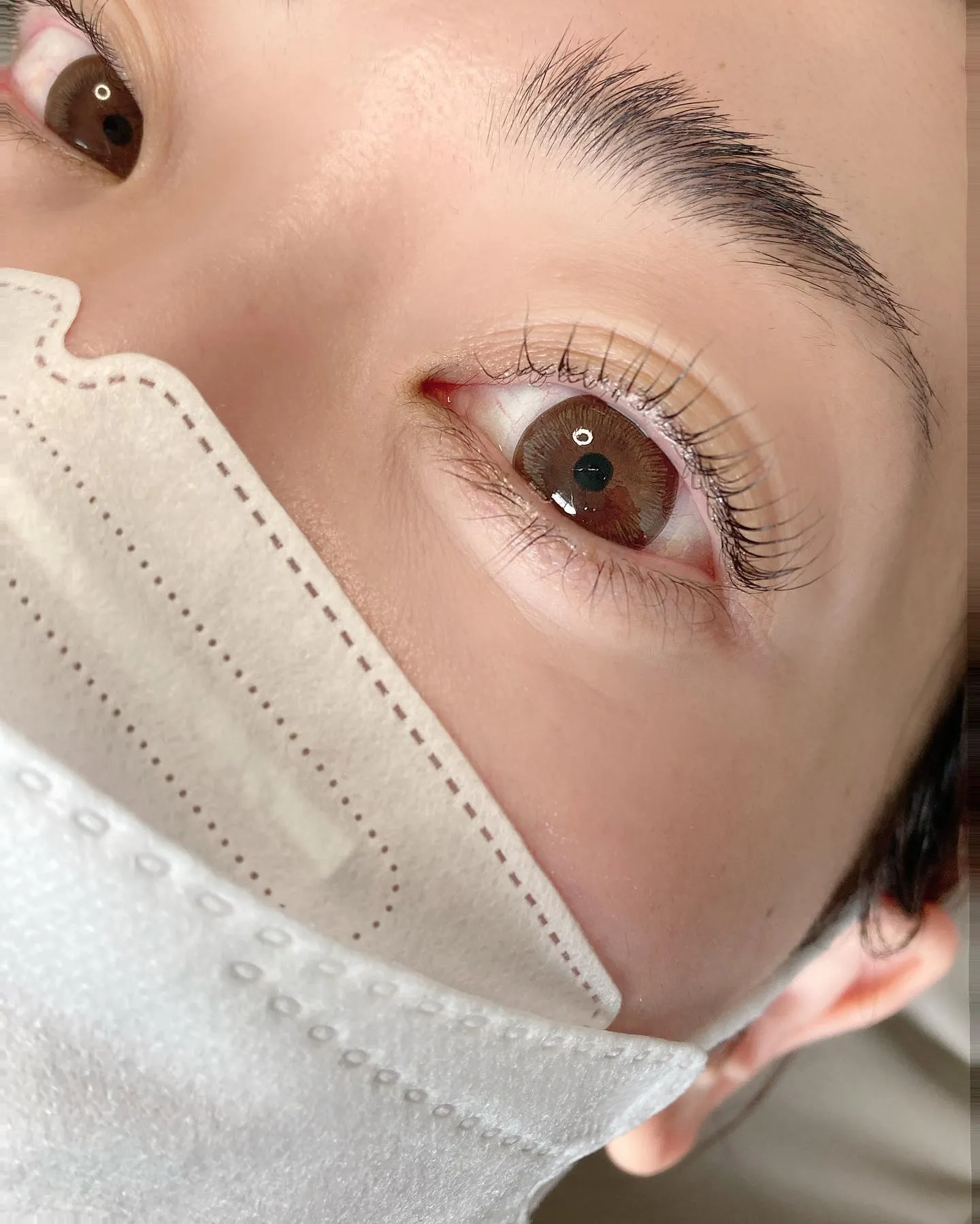 まつ毛の美しさを維持するためには、適切なアフターケアが欠かせ...